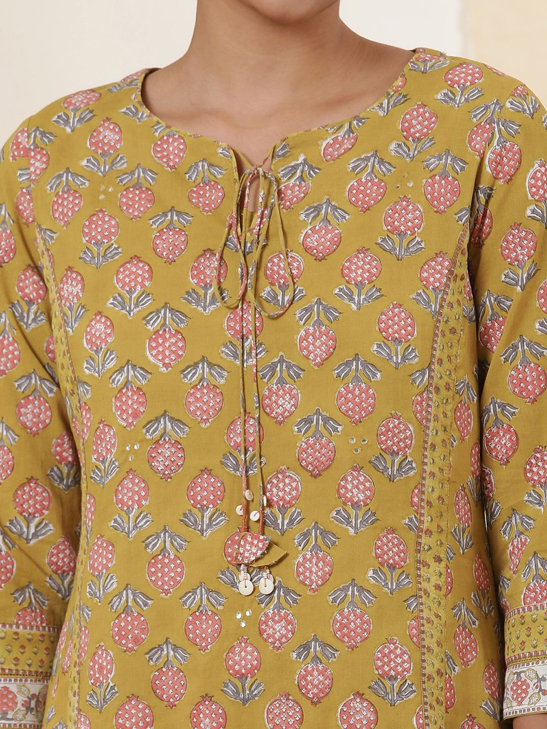W Women Floral Printed Kurta