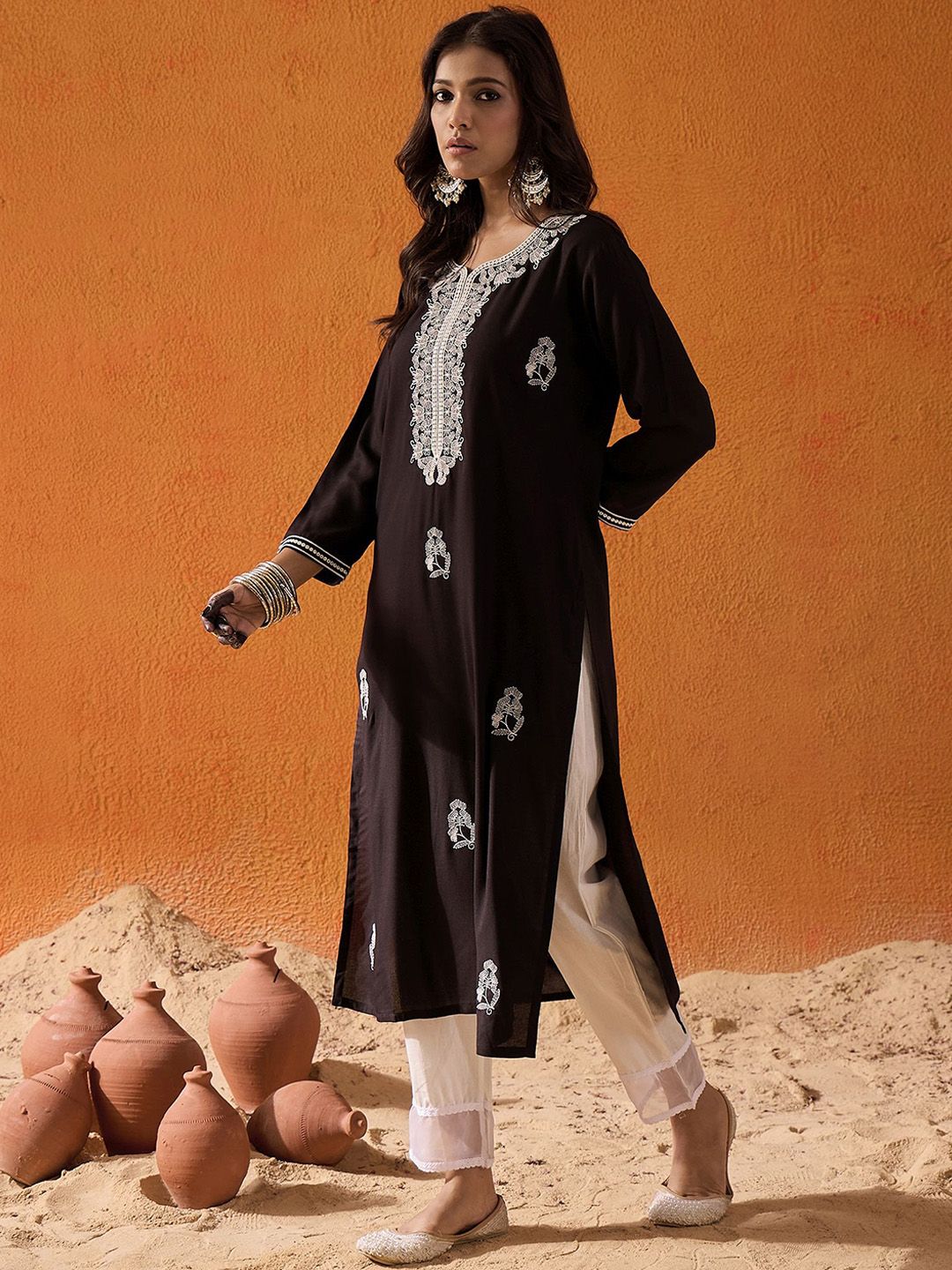 Indo Era Ethnic Motifs Embroidered Straight Kurta