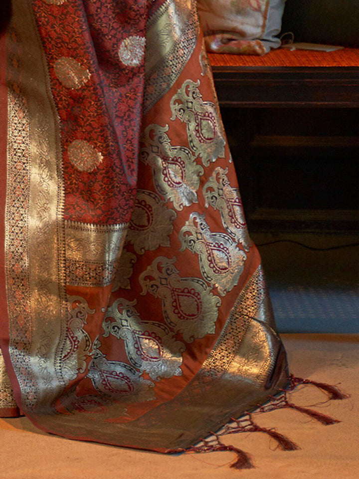 Saree mall Brown & Gold-Toned Woven Design Zari Silk Blend Kanjeevaram Sarees