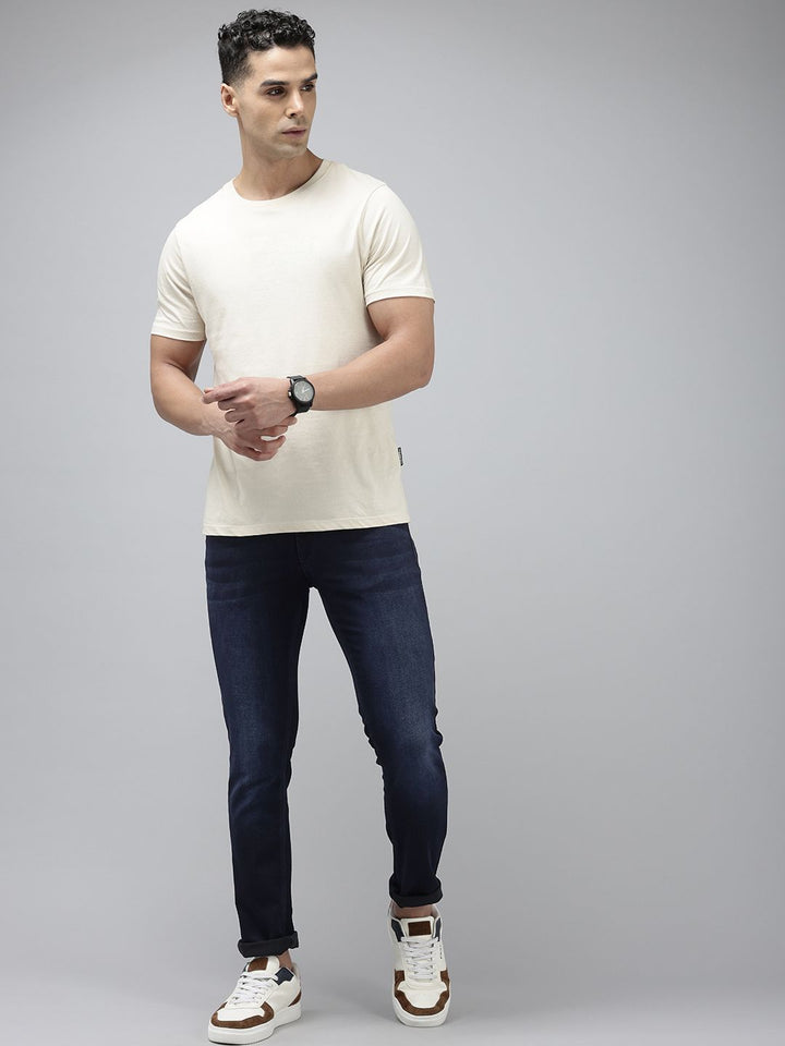 Spykar Men Slim sesuai dengan jeans yang boleh diperbaharui dengan cahaya rendah