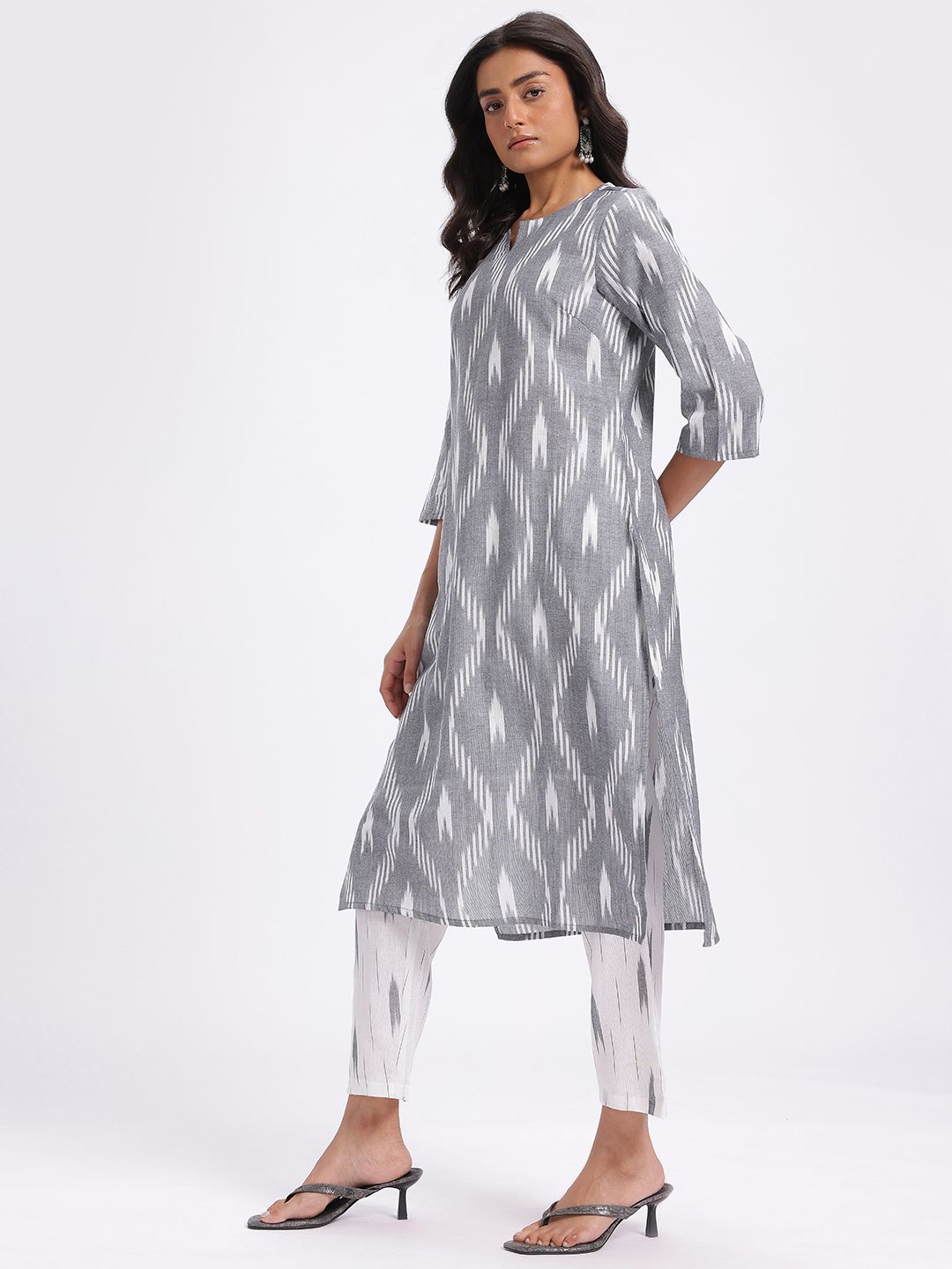 Anouk Ikat Print Regular Pure Cotton Kurta with Trousers & Dupatta