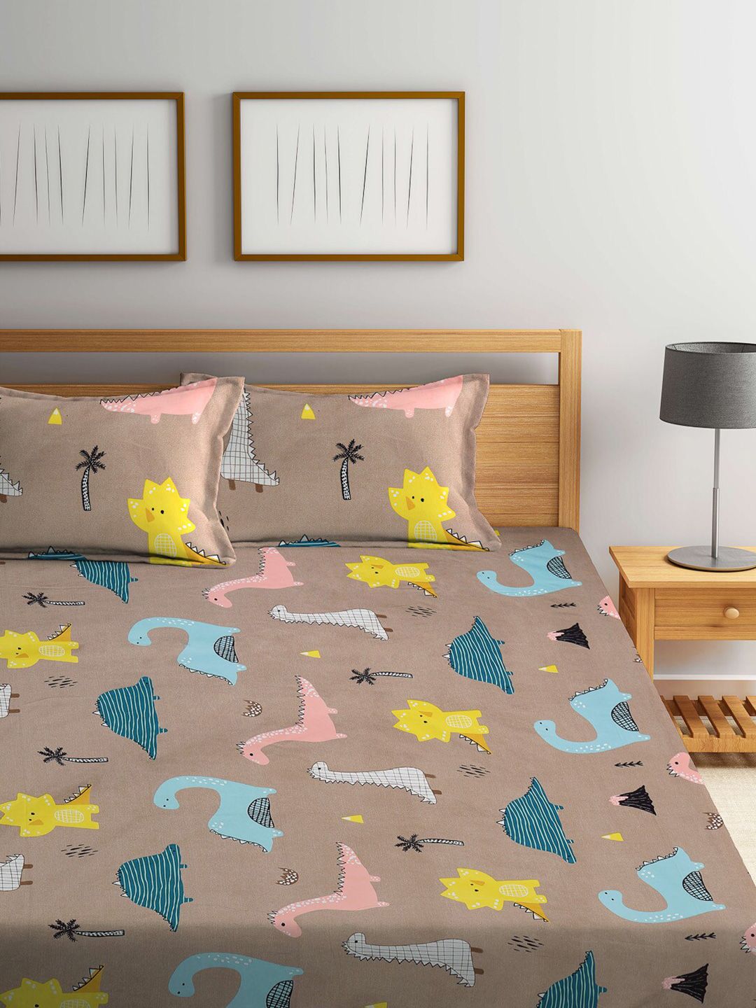 KLOTTHE Brown Kids 300 TC Printed Cotton Blend King Bedsheet With 2 Pillow covers