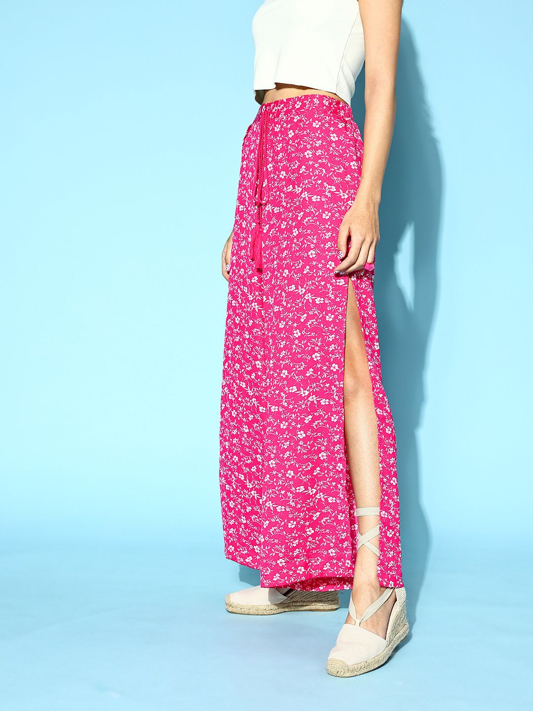 Berrylush Women Pretty Pink Floral Peekaboo Slit Trousers