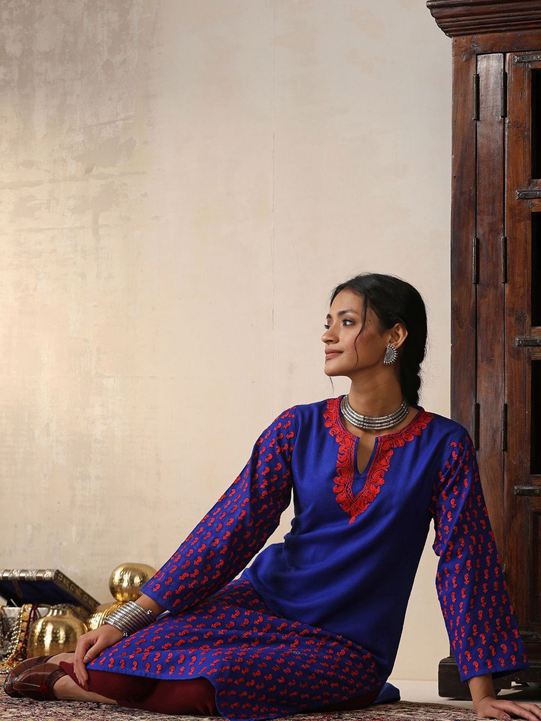 House of Chikankari Women Royal Blue Woollen Aari Embroidered Kurta