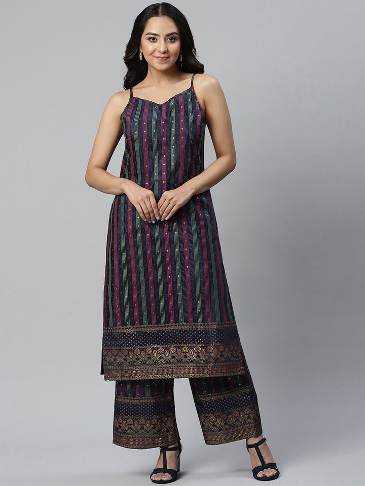 AURELIA Women Blue Printed Pleated Kurta with Palazzos