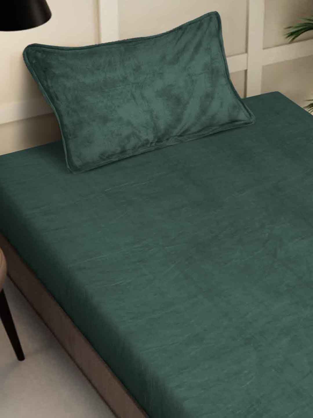 KLOTTHE Green Solid Fitted 300 TC Woolen Single Bedsheet with 1 Pillow Cover