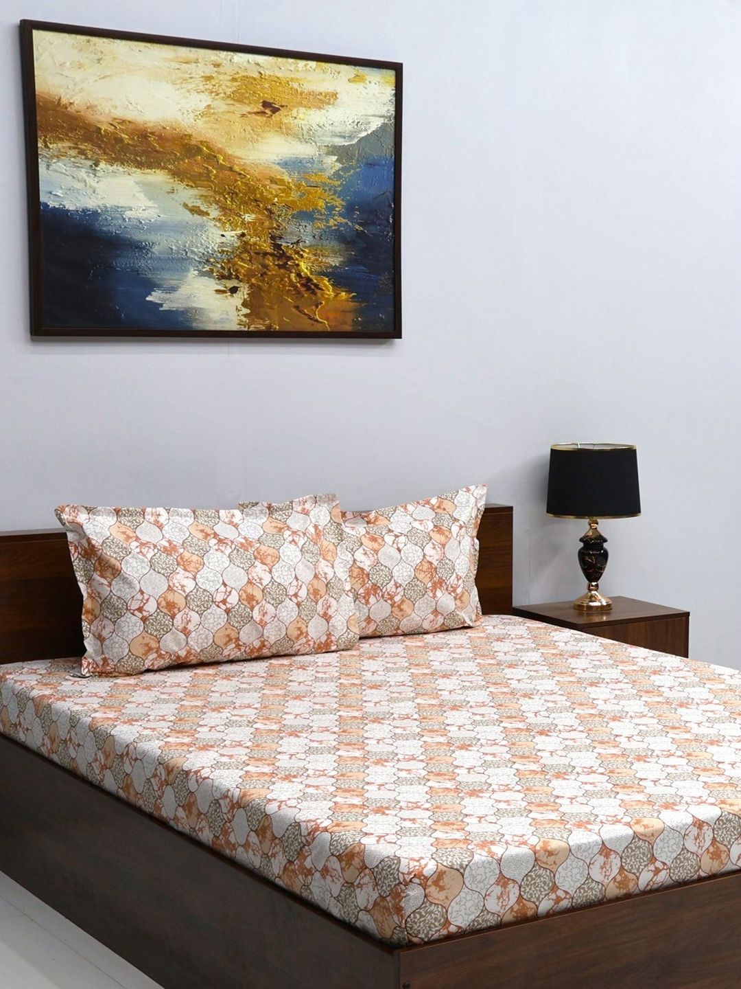 BOMBAY DYEING White & Grey Floral 160 TC Queen Bedsheet With 2 Pillow Covers