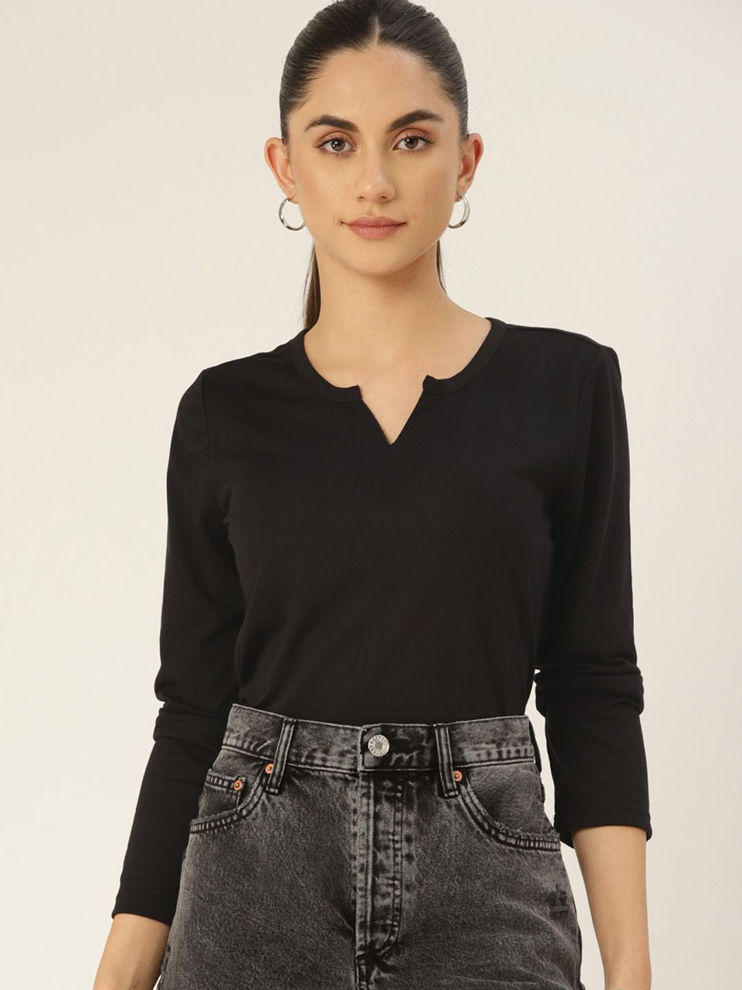 DressBerry Women Black Solid T-shirt