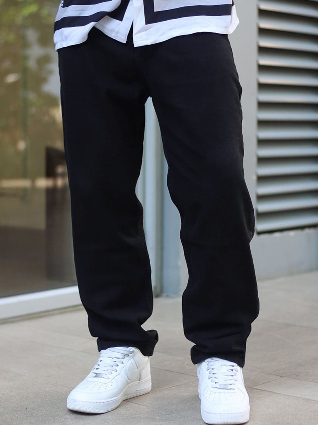 Powerlook Men Black Baggy Fit Clean Look Jeans