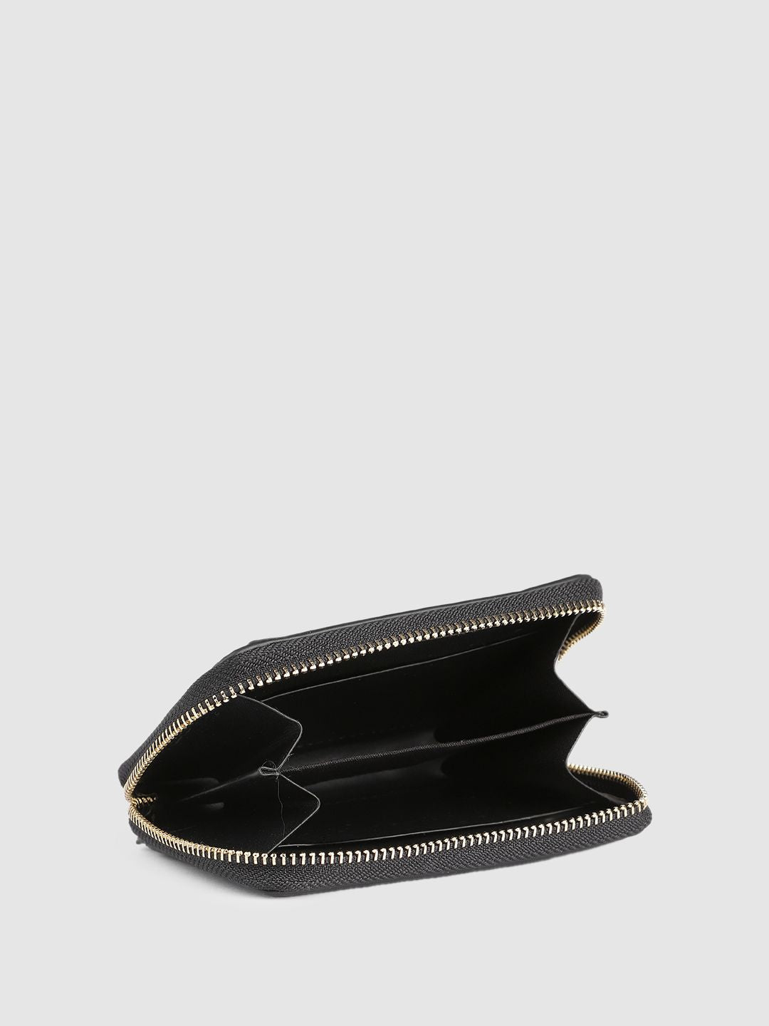 DressBerry Women Tasselled Zip Around Wallet