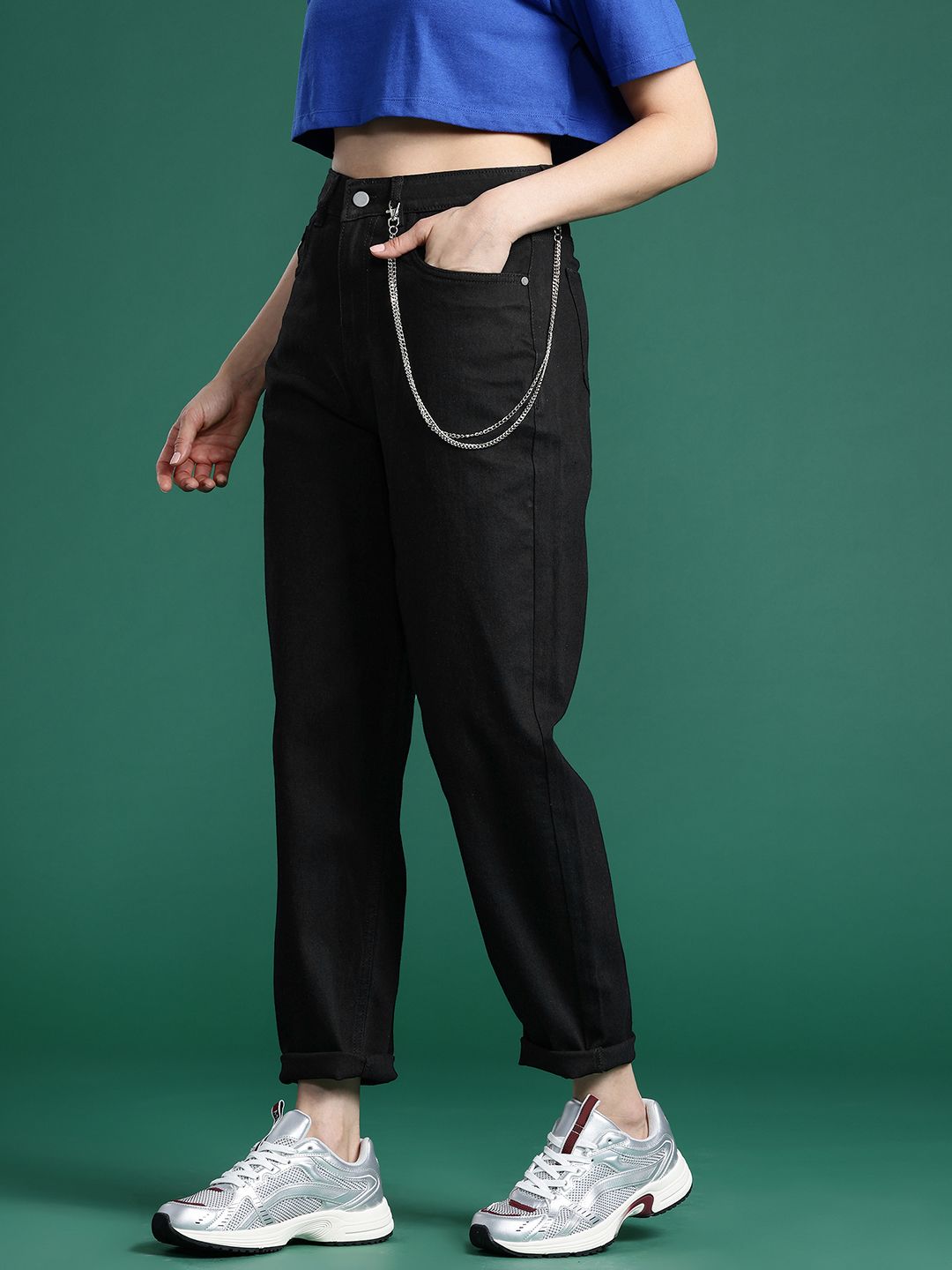 DressBerry Women High-Rise Stretchable Slouchy Fit Jeans with Detachable Chain