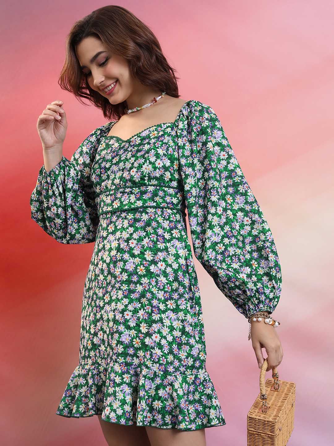 Tokyo Talkies Green Floral Printed Sweetheart Neck Puff Sleeve Pleated A-Line Dress