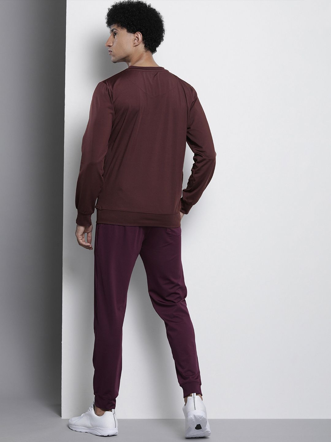 The Indian Garage Co Men Crew Neck Sweatshirt & Jogger Co-Ord Set