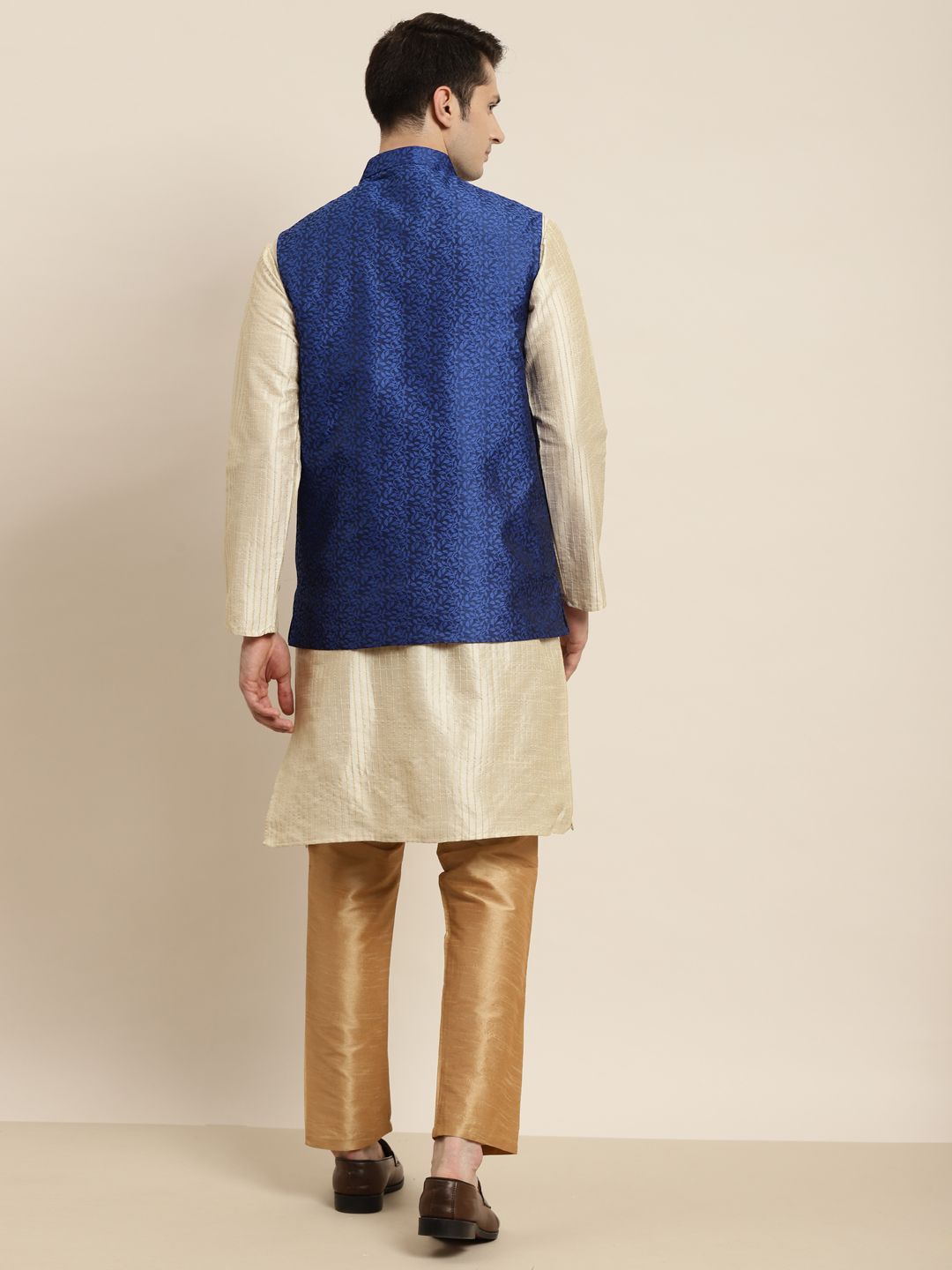 SOJANYA Men Beige Striped Kurta with Pyjamas & Nehru Jacket