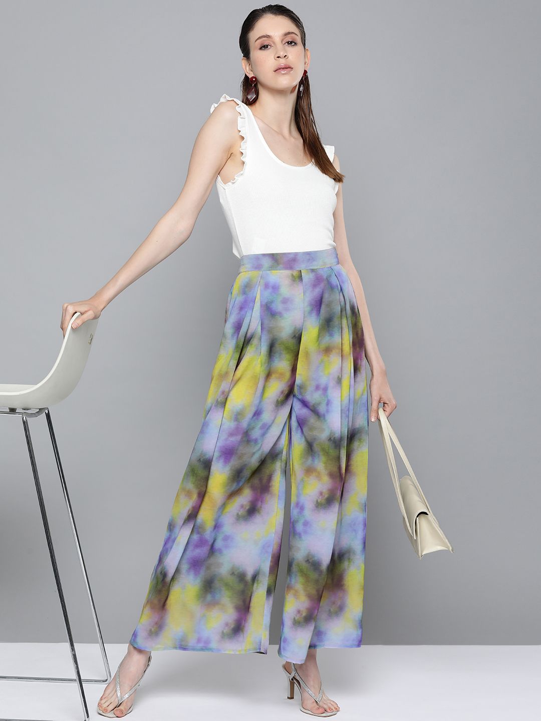 SASSAFRAS Women Purple & Yellow Dyed Wide Leg Pleated Palazzos