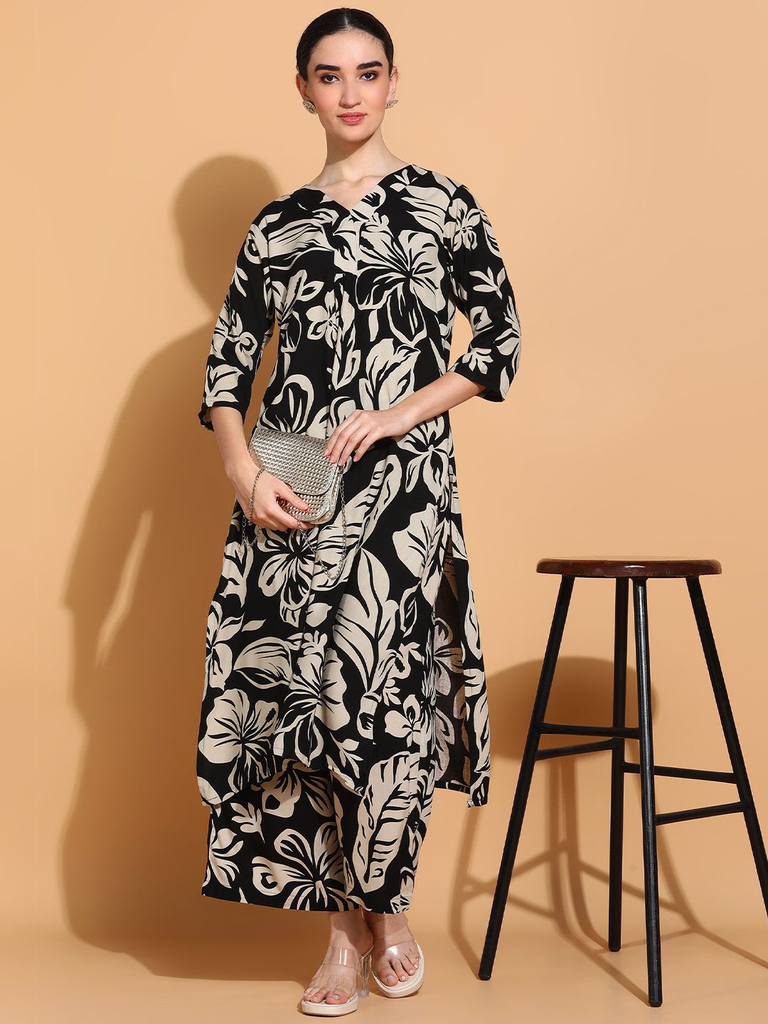 KALINI Floral Printed V-Neck Tunic with Palazzo Co-Ords