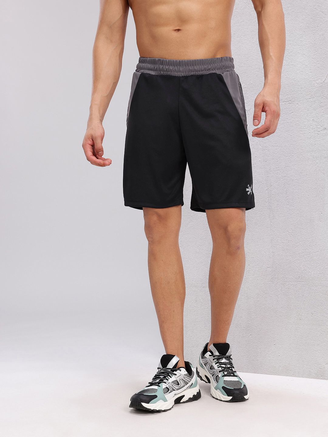 HRX by Hrithik Roshan Men Mid-Rise Training Shorts