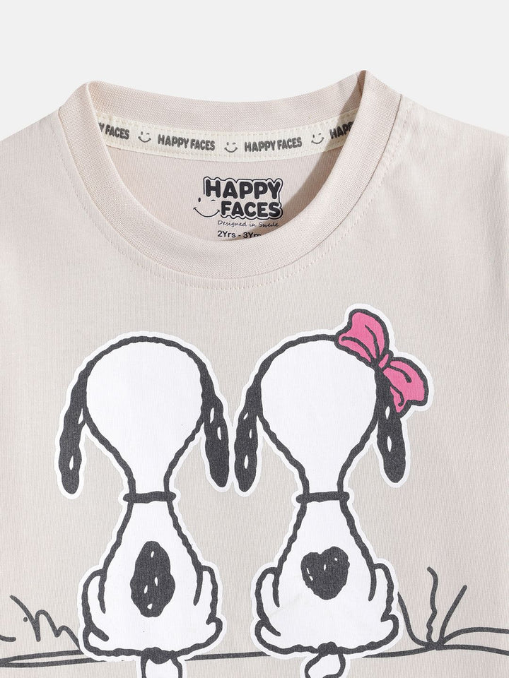 Happy Faces Girls Pure Cotton Peanuts Printed T-shirt with Joggers