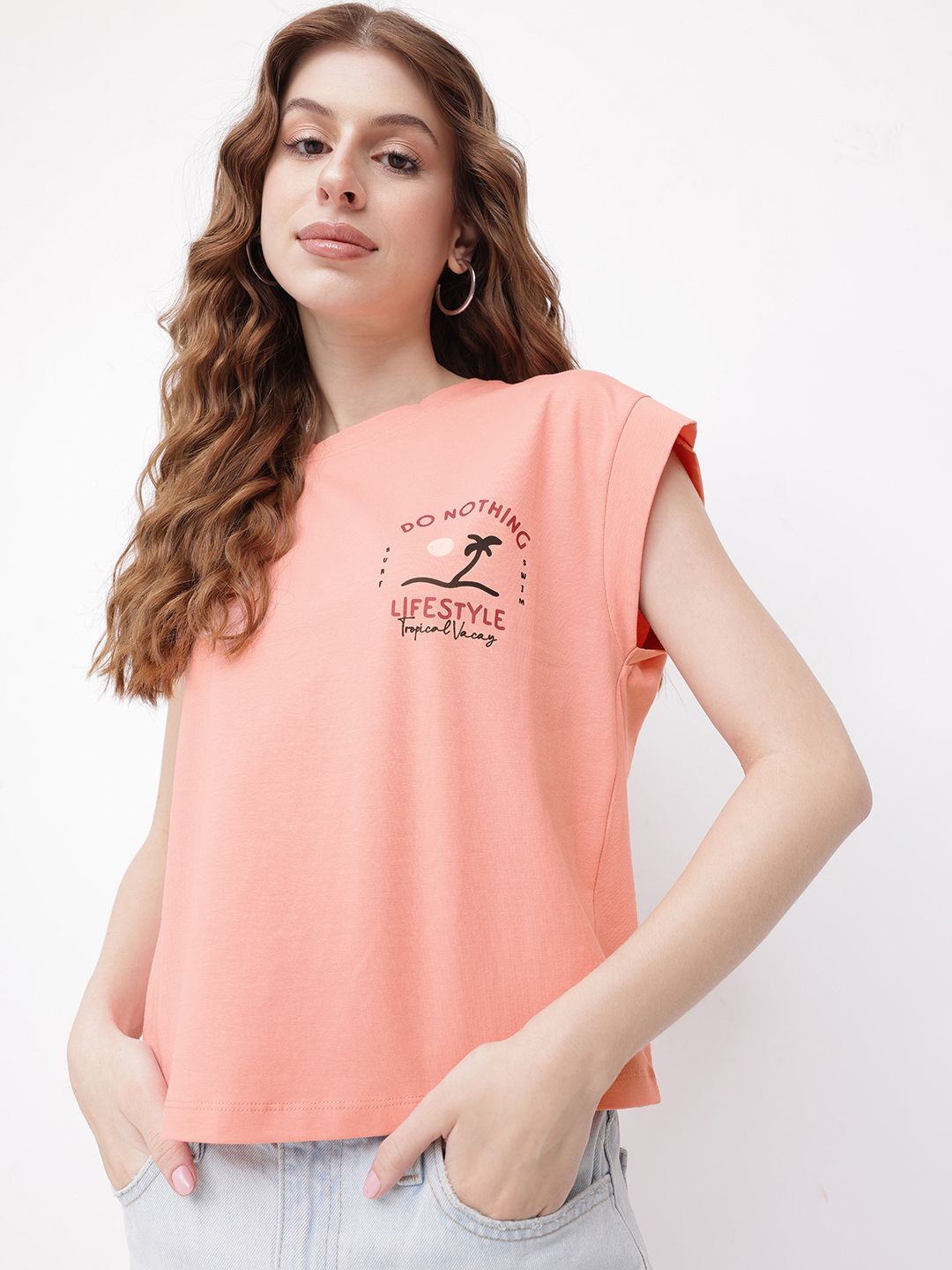 DressBerry Season Staple Beach to Street T-shirt