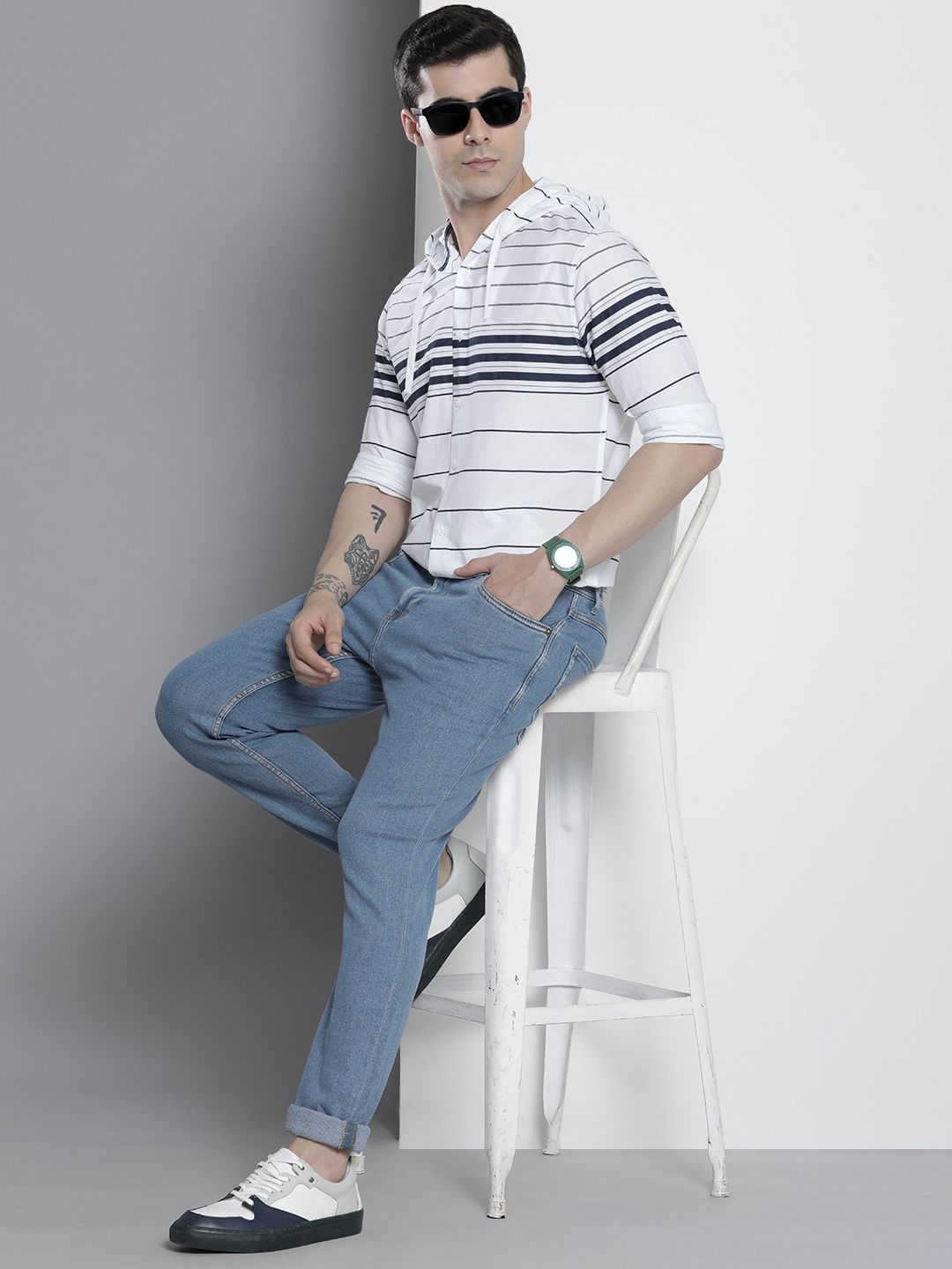 The Indian Garage Co Men White Horizontal Stripes Casual Shirt