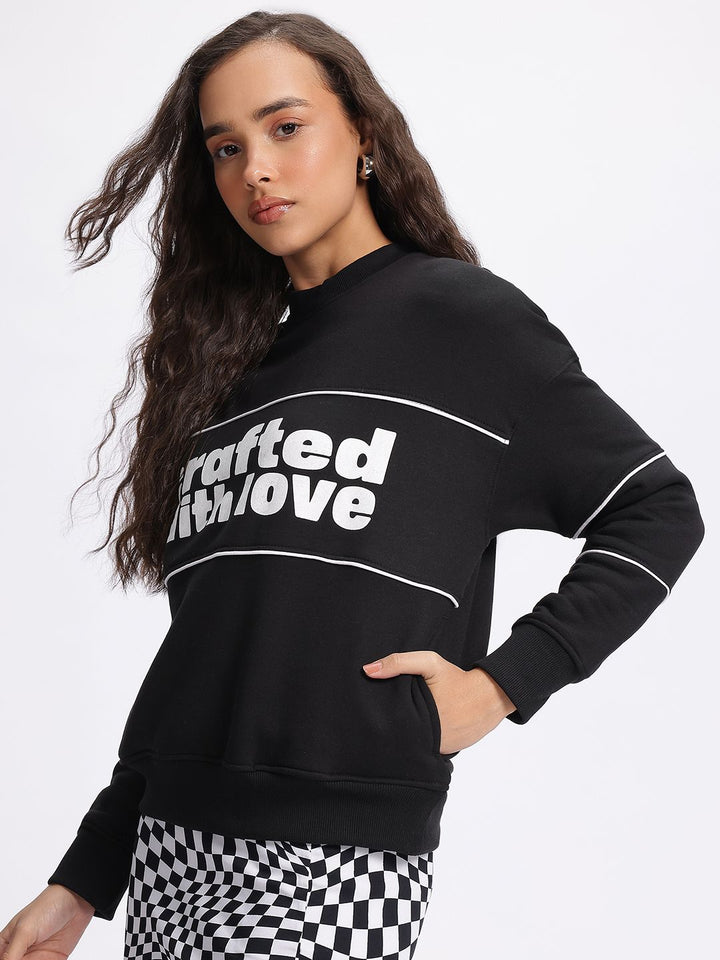 DressBerry Limitless Love Printed Sweatshirt