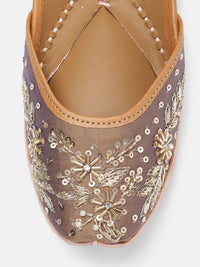 House of Pataudi Women Floral Embroidered Leather Mojaris