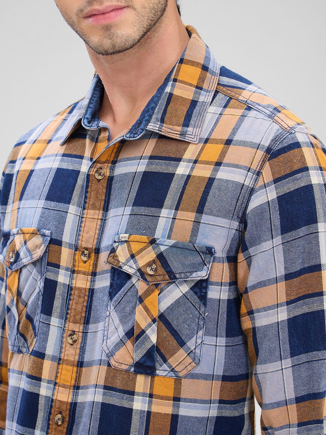 SPYKAR Men Tartan Checks Pocket Detailing Slim Fit Casual Shirt