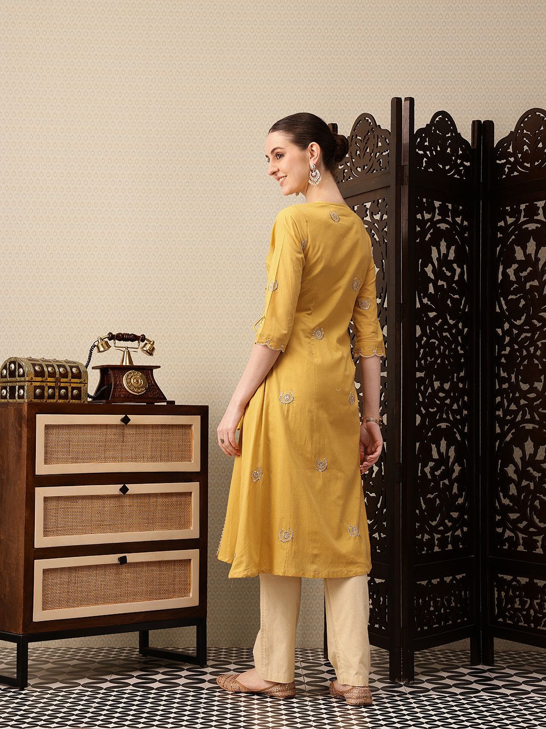House of Pataudi Pure Cotton Floral Embroidered Sequinned Angrakha Jashn Kurta