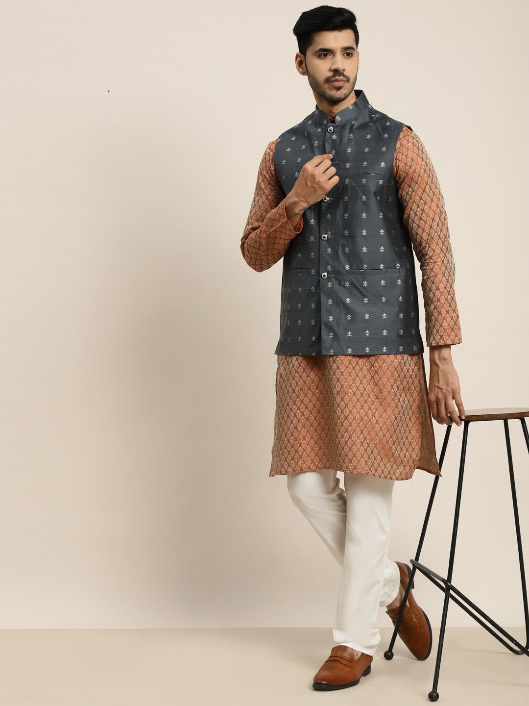 SOJANYA Men Orange Ethnic Motifs Kurta with Churidar with Nehru Jacket