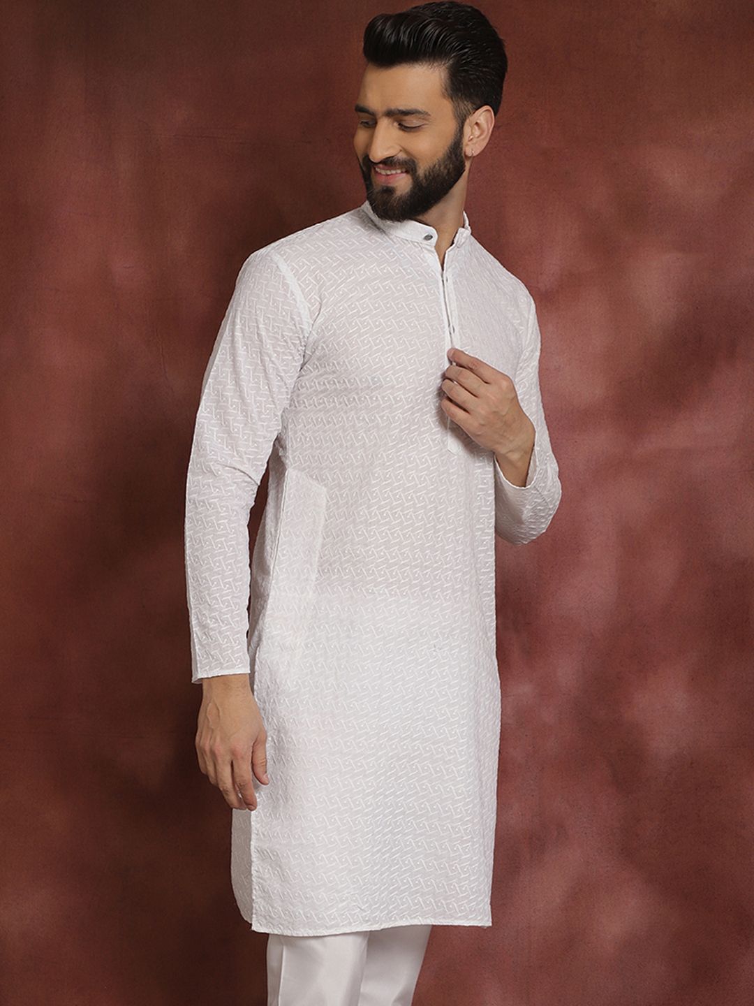SOJANYA Band Collar Motif Etnik Benang Kerja Cotton Kurta