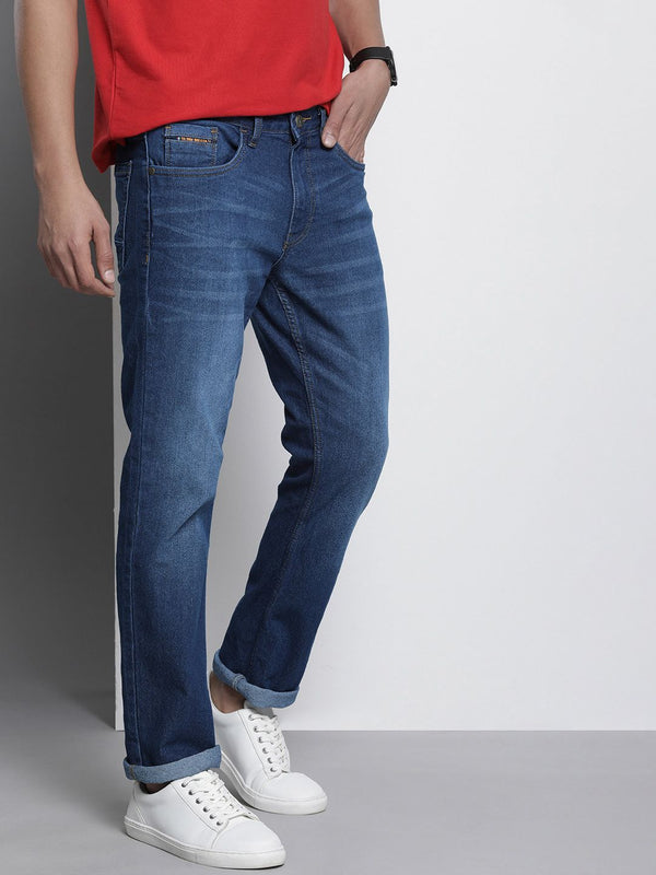 The Indian Garage Co Men Slim Straight Fit Light Fade Stretchable Jeans