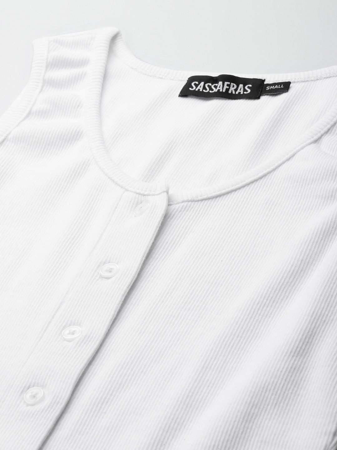 SASSAFRAS Women White Solid Ribbed Fitted Crop Top
