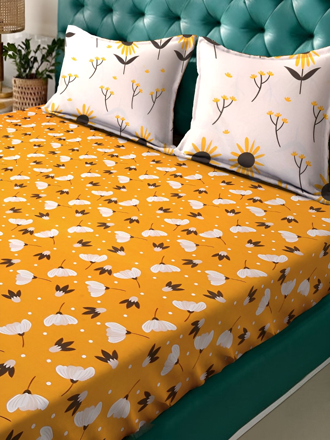 KLOTTHE Yellow Floral Printed 300 TC Double King Bedsheet With Pillow Covers