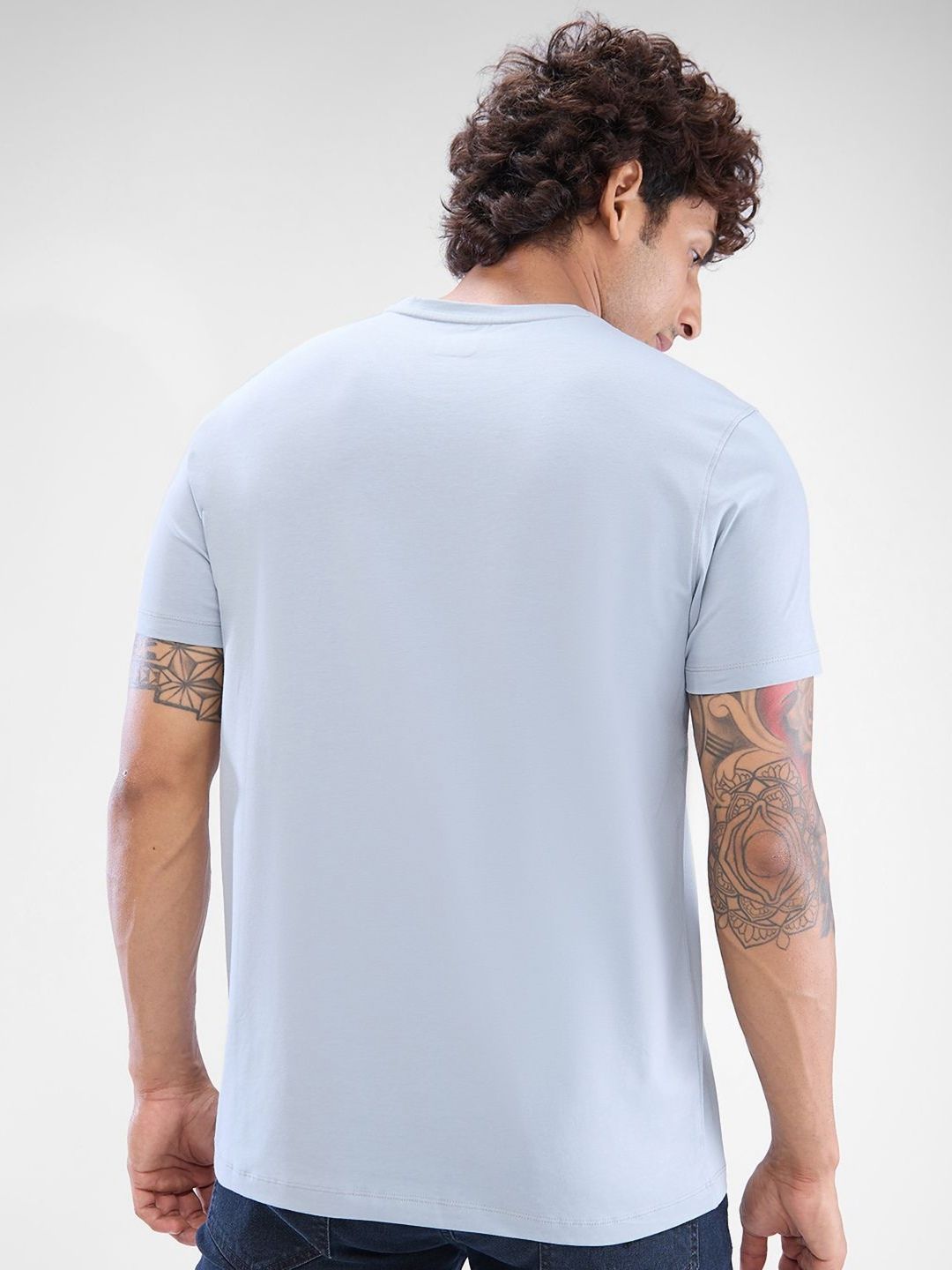 SPYKAR Men Typography Printed Slim Fit Round Neck T-shirt