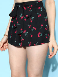Berrylush Women Printed Top With Shorts & With Shrug