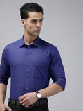 Park Avenue Opaque Self Design Textured Pure Cotton Formal Shirt