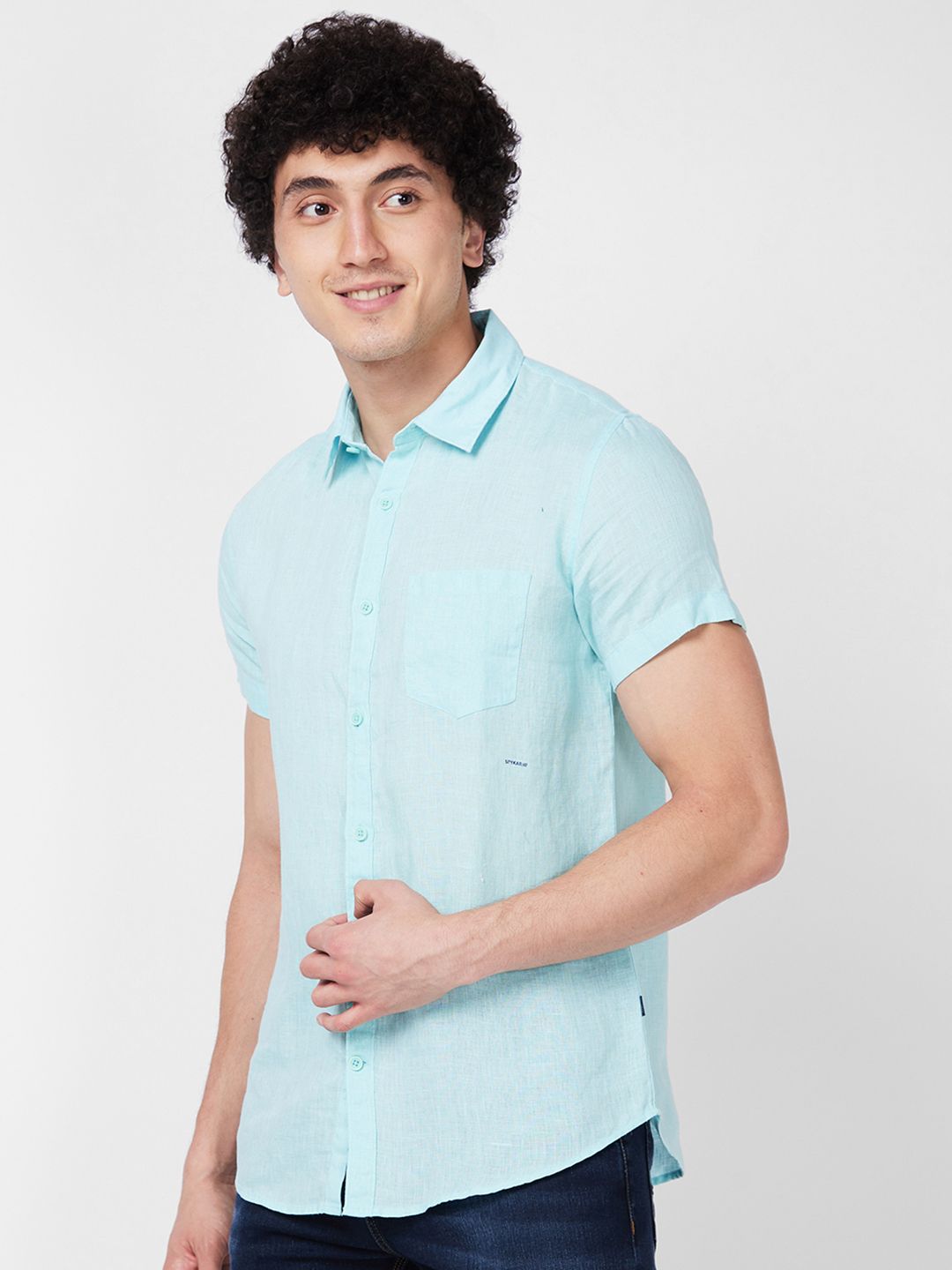 SPYKAR Spread Collar Short Sleeves Regular Fit Opaque Casual Shirt