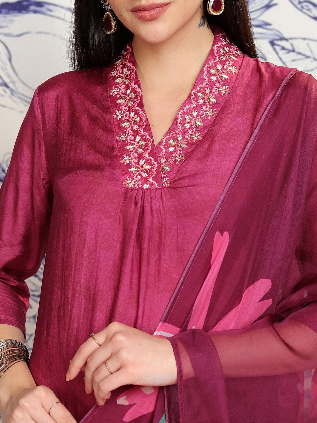 Vishudh Maroon V Neck Floral Printed Regular Kurta with Trousers & With Dupatta