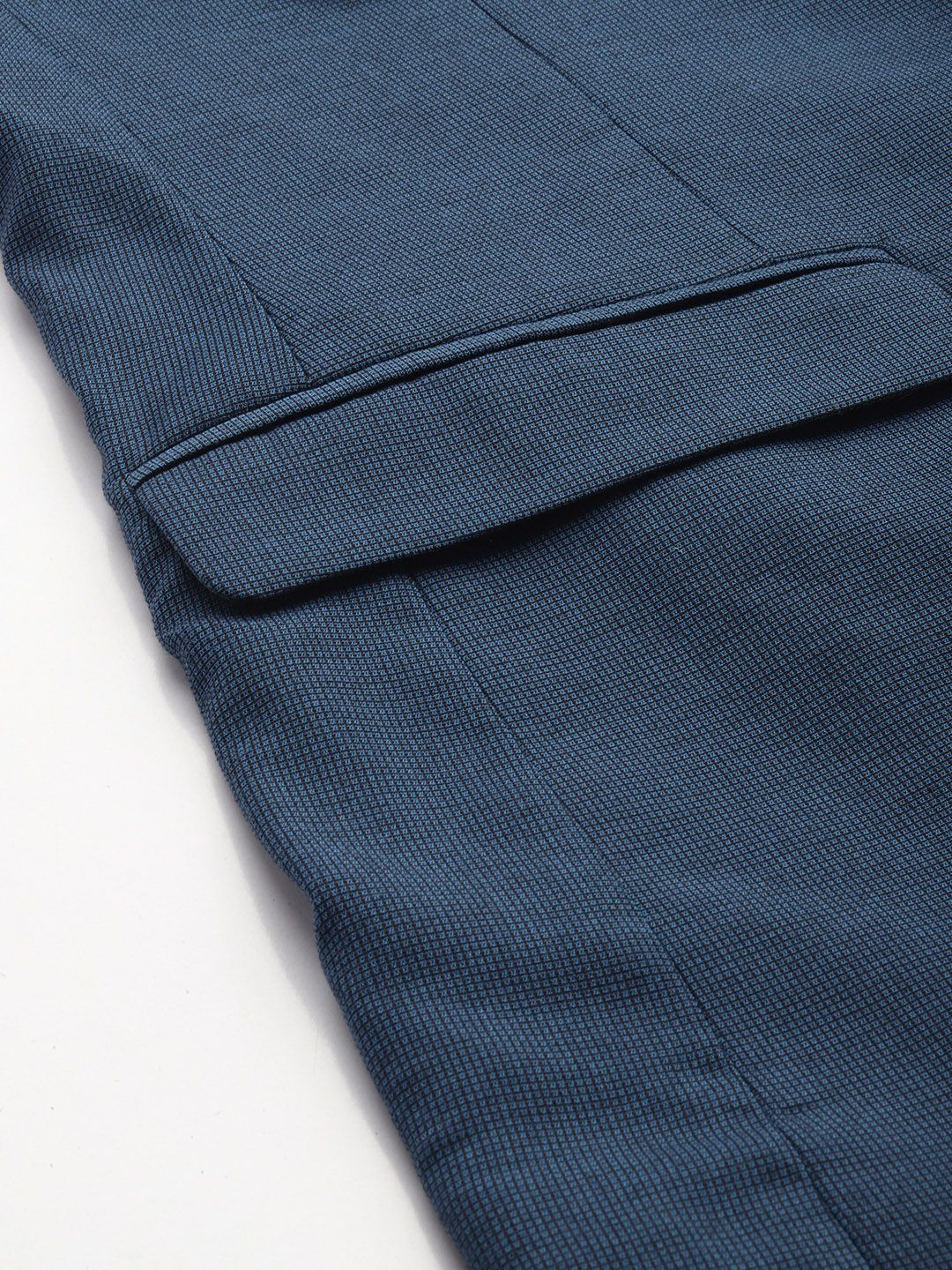Park Avenue Super Slim Fit Shawl Collar Self-Design Single-Breasted Two-Piece Party Suit