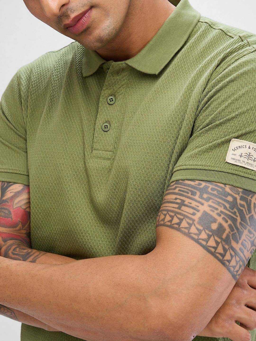 SPYKAR Men Polo Collar Solid Slim Fit T-shirt