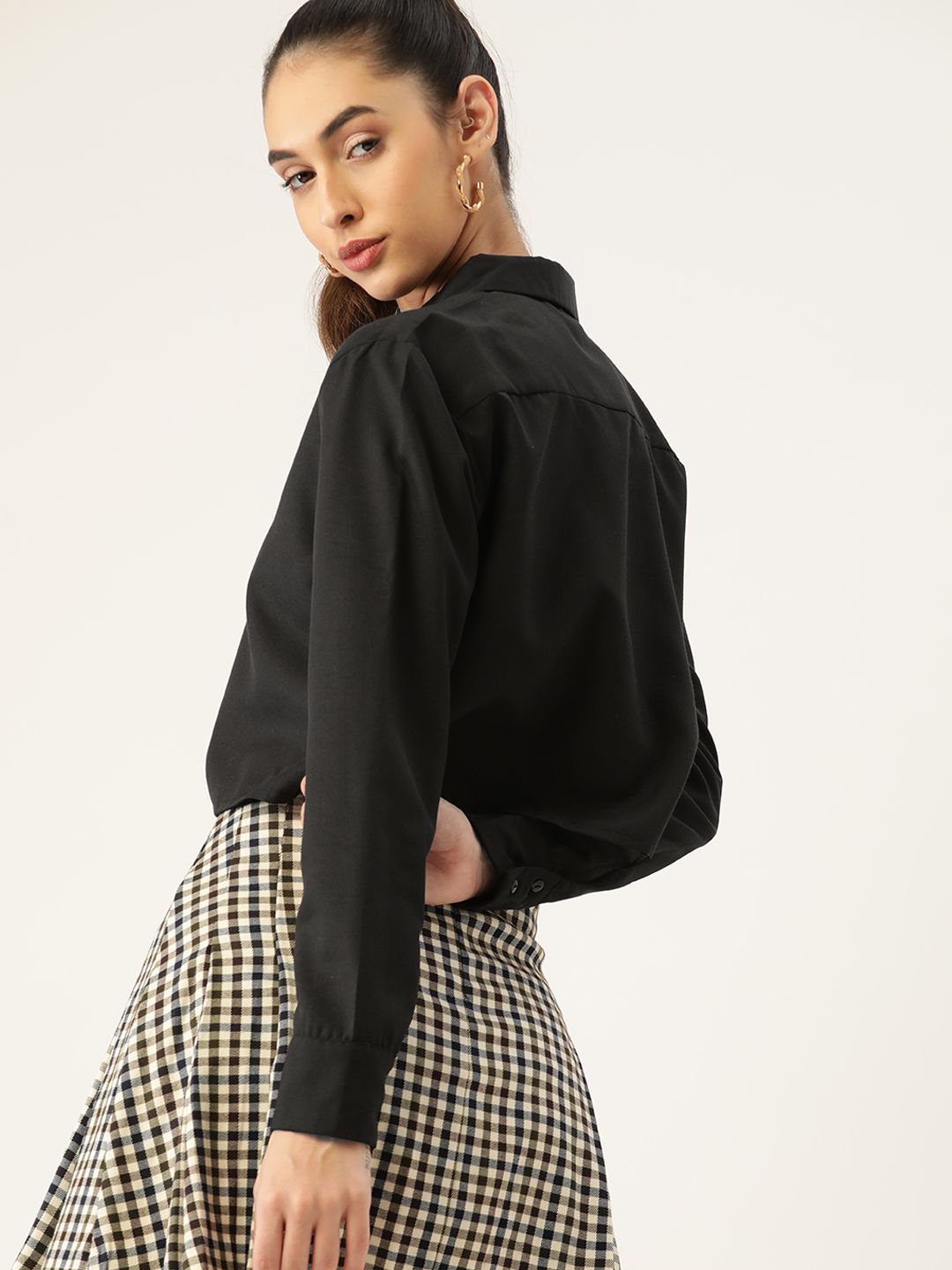 DressBerry Women Black Solid Cropped Casual Shirt
