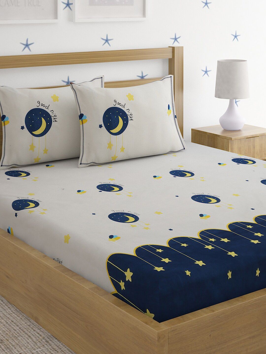 HOSTA HOMES Off White Cartoon Characters 210 TC Queen Bedsheet & 2 Pillow Covers