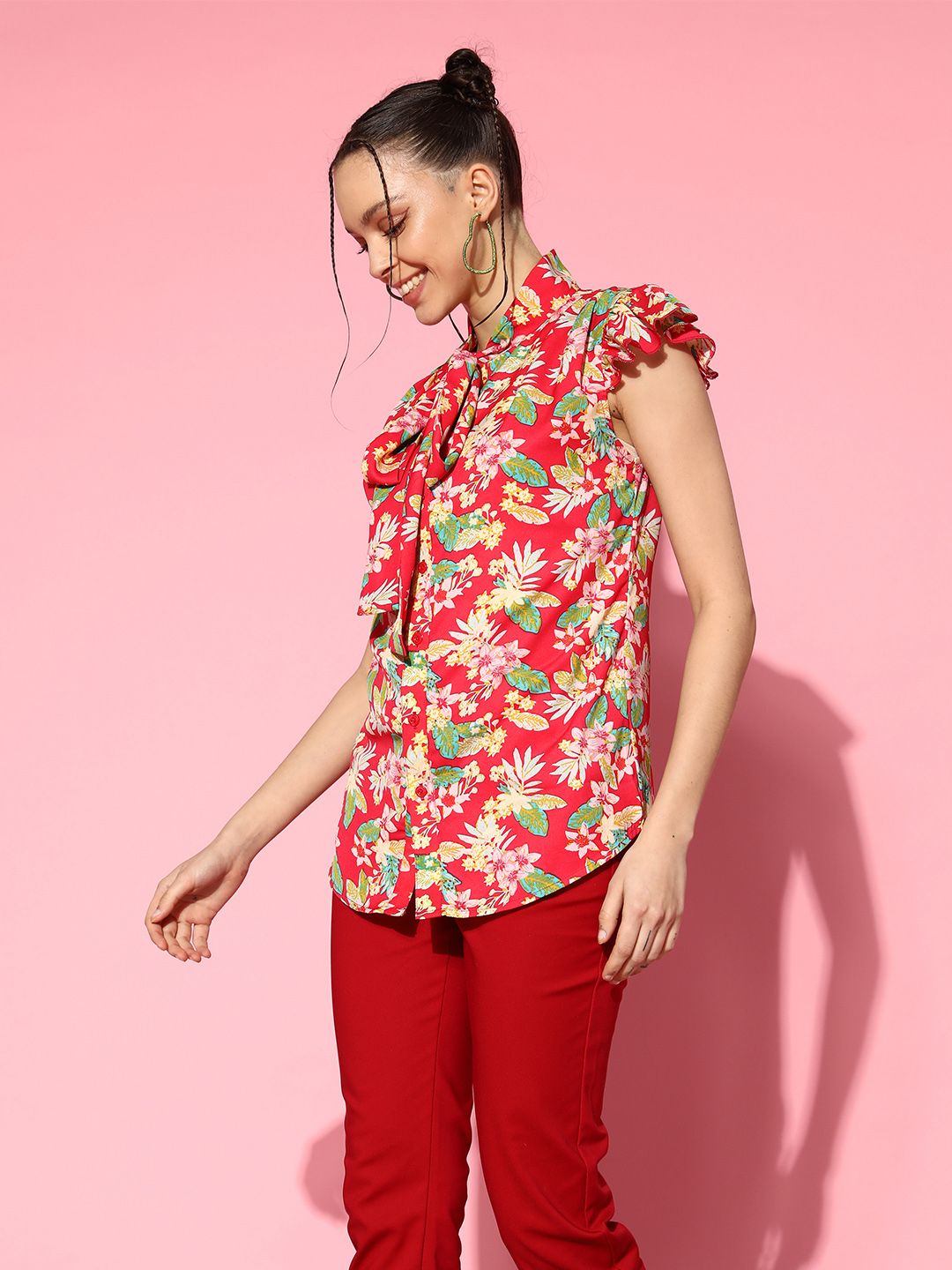 Berrylush Women Floral Print Tie-Up Neck Ruffles Crepe Top