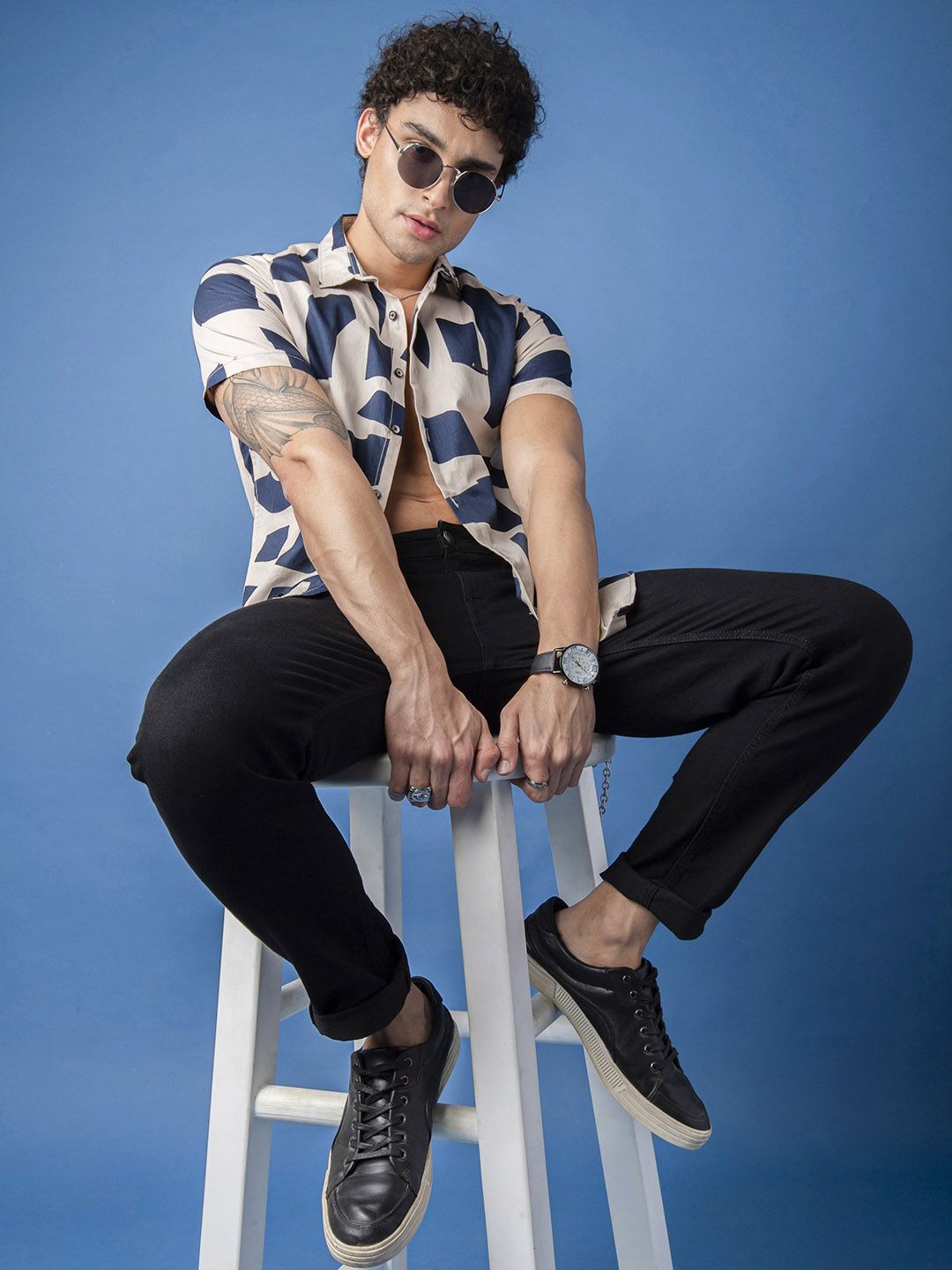 The Indian Garage Co Men Beige & Navy Blue Slim Fit Printed Casual Shirt