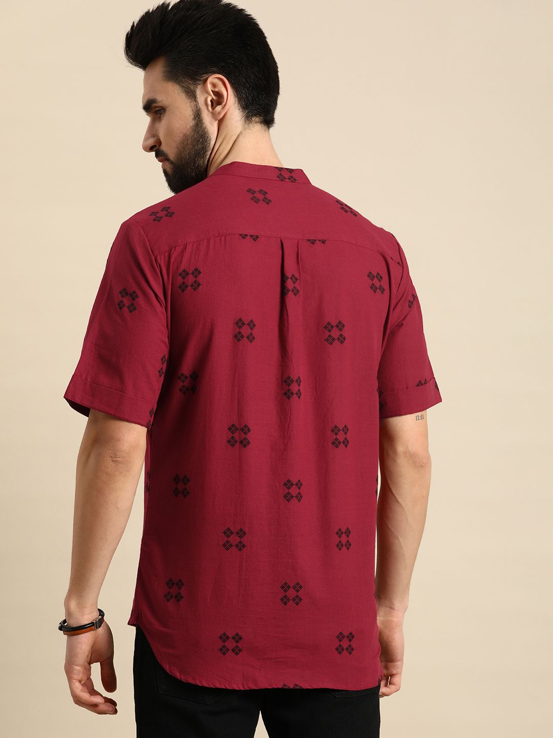 Anouk Men Red & Black Geometric Printed Short Kurta