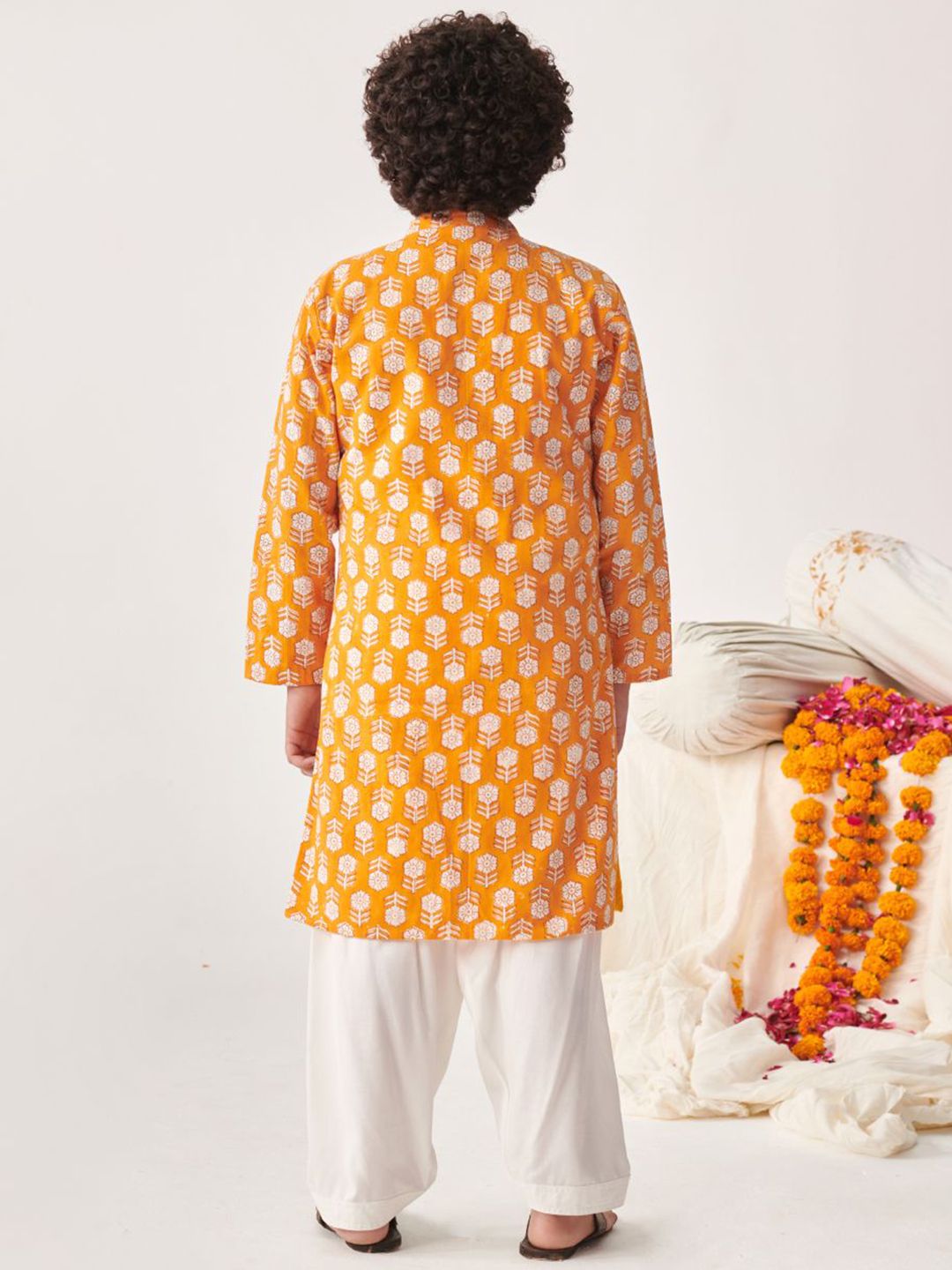 pspeaches Boys Floral Printed Regular Kurta with Pyjamas