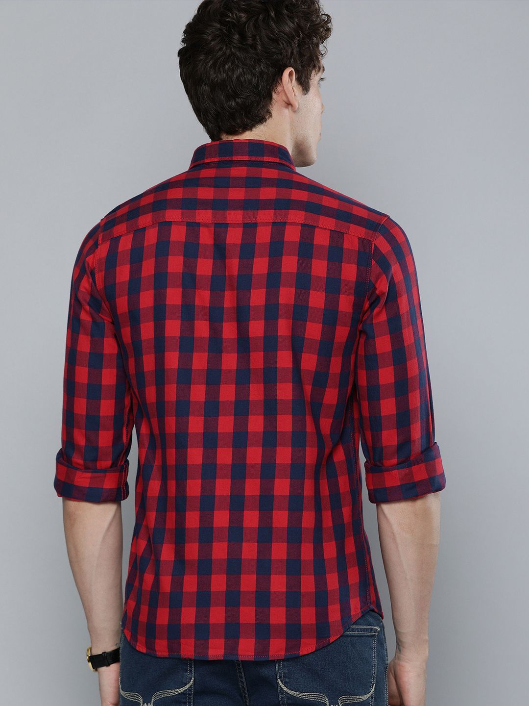 The Indian Garage Co Men Red & Blue Regular Fit Checked Casual Shirt