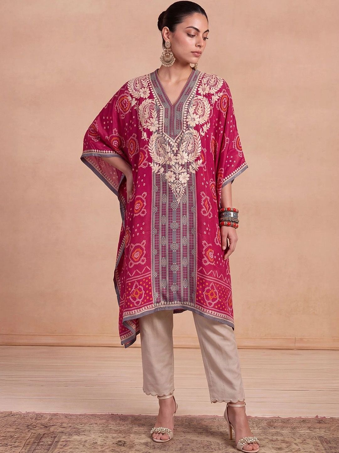 Rumah Wanita Chikankari Kerja Benang Sulam Crepe Kaftan Kurta