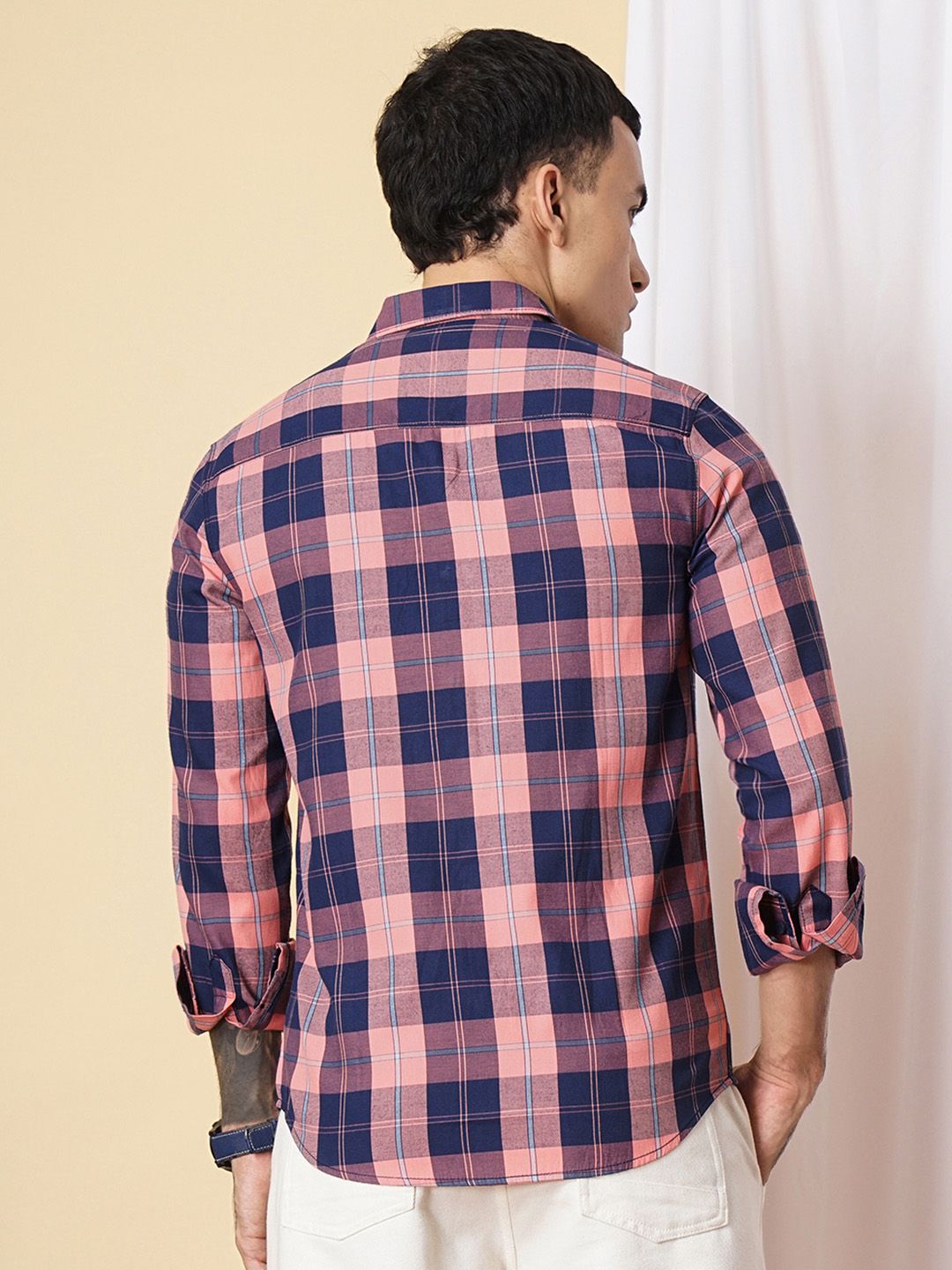 The Indian Garage Co Men Regular Fit Checked Casual Shirt