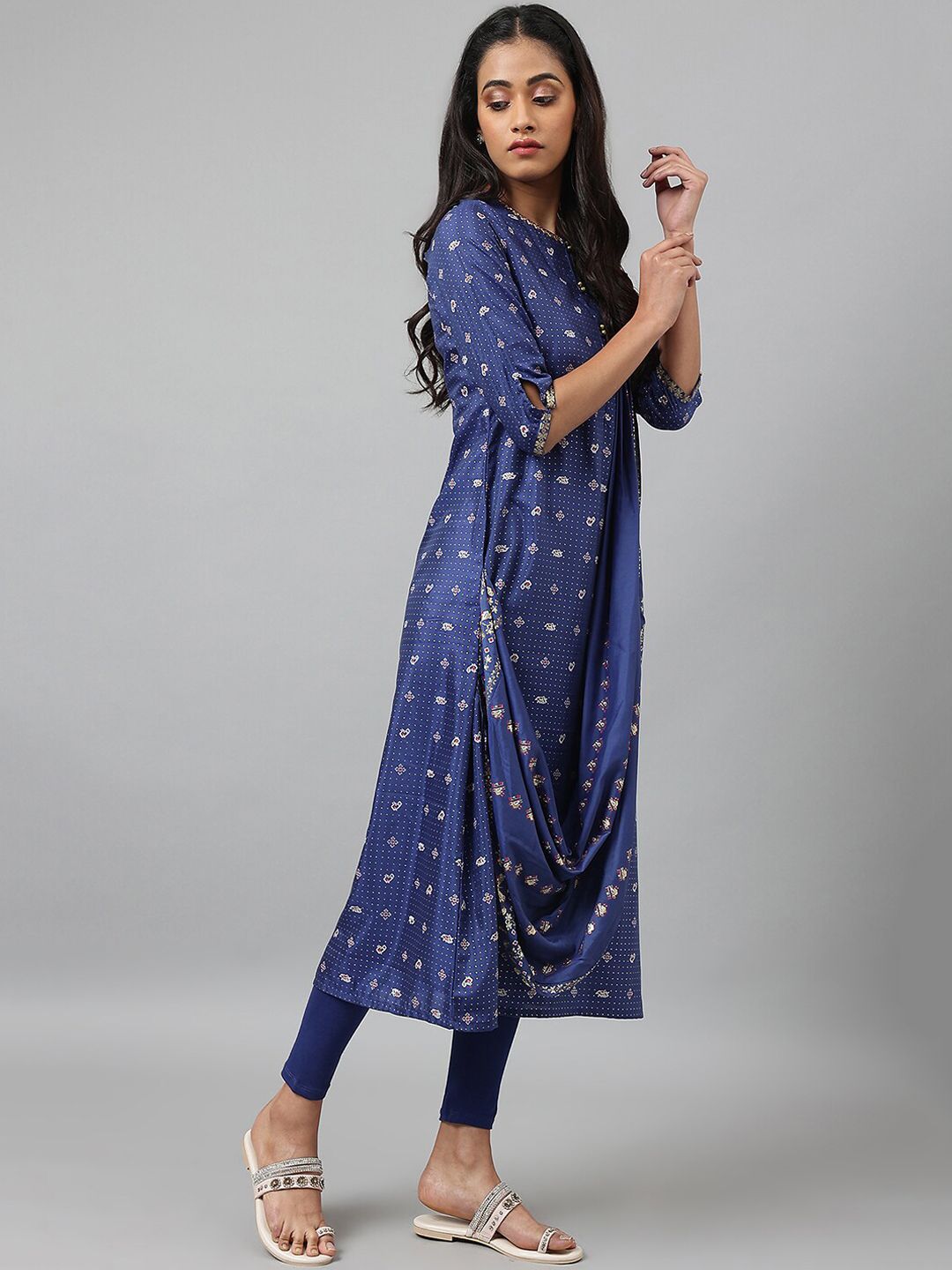 W Women Festive Floral Print Shantung Kurta With Tight